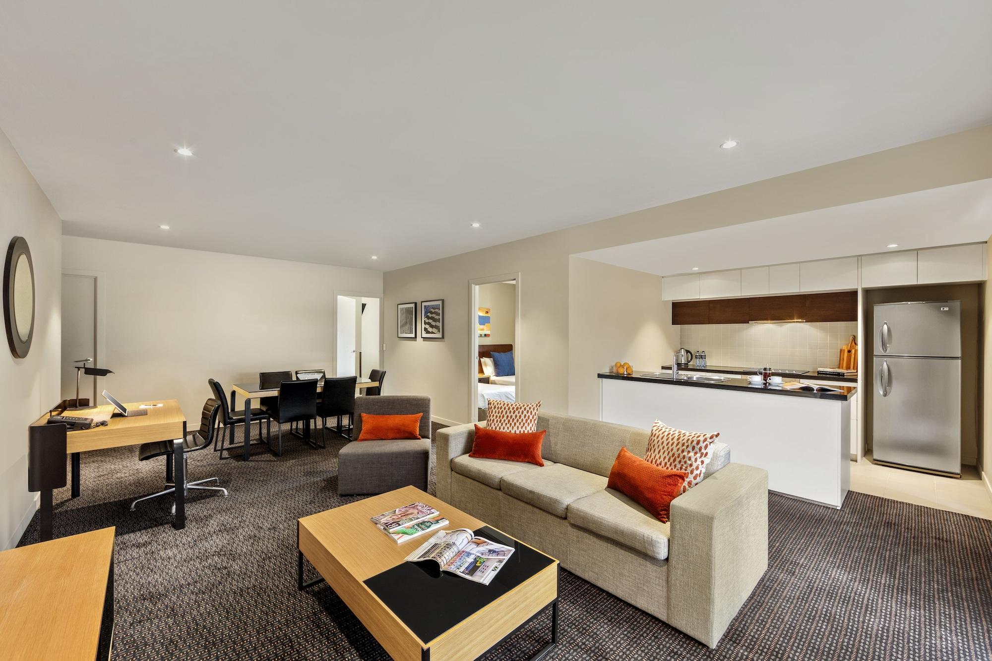 Quest Docklands Aparthotel Melbourne Bagian luar foto