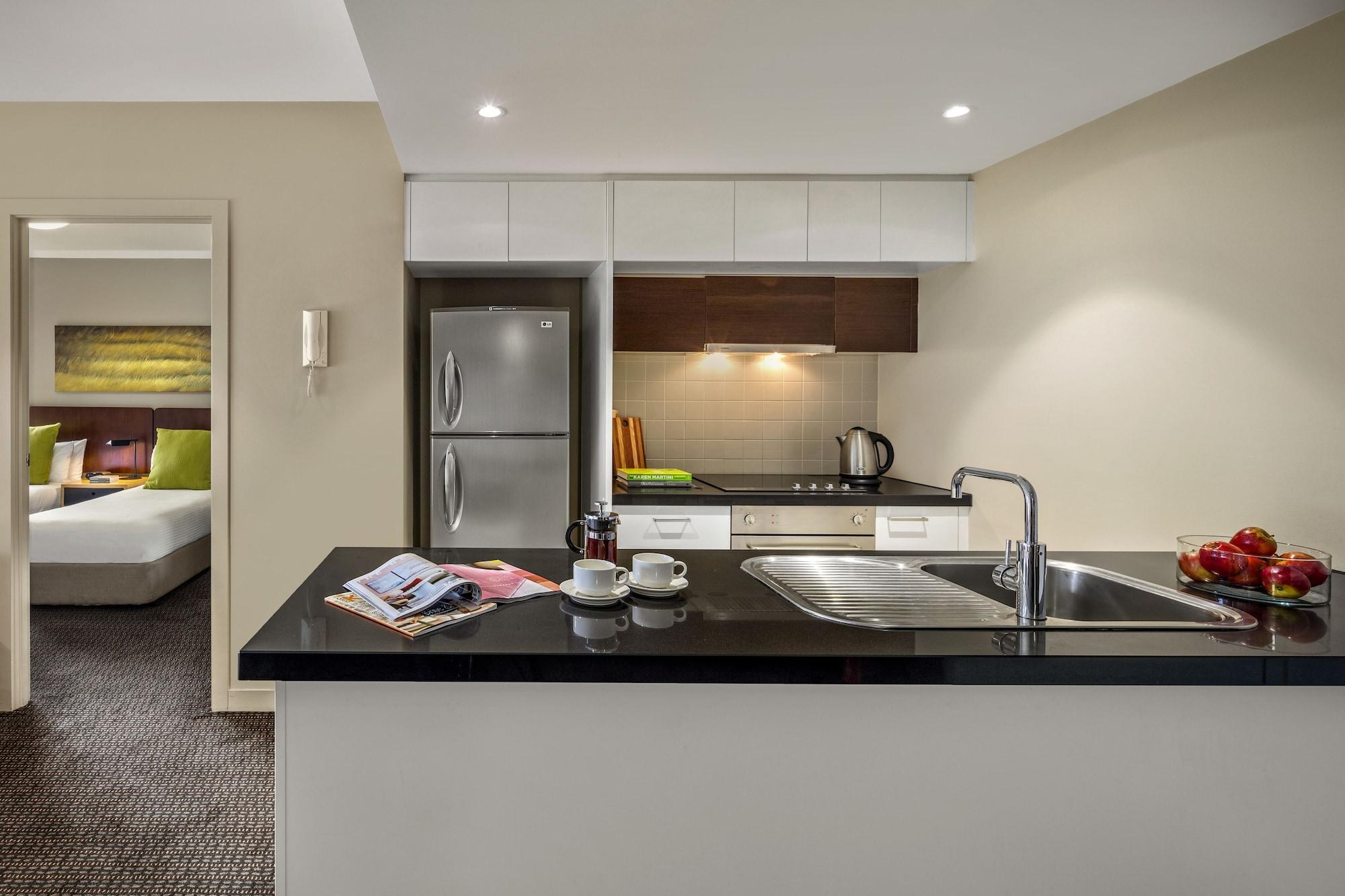 Quest Docklands Aparthotel Melbourne Bagian luar foto