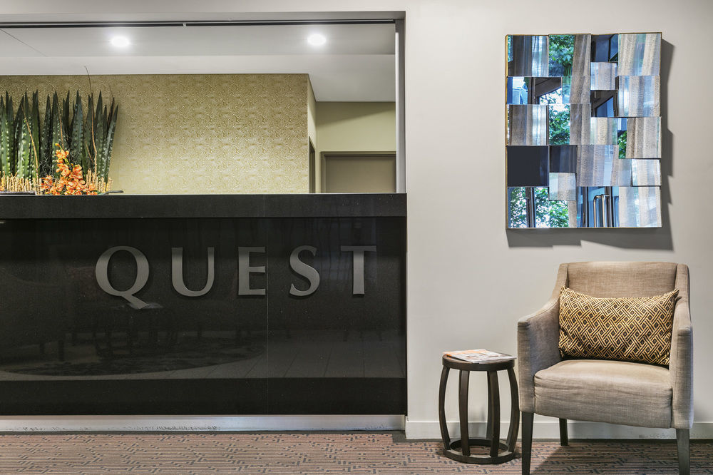 Quest Docklands Aparthotel Melbourne Bagian luar foto