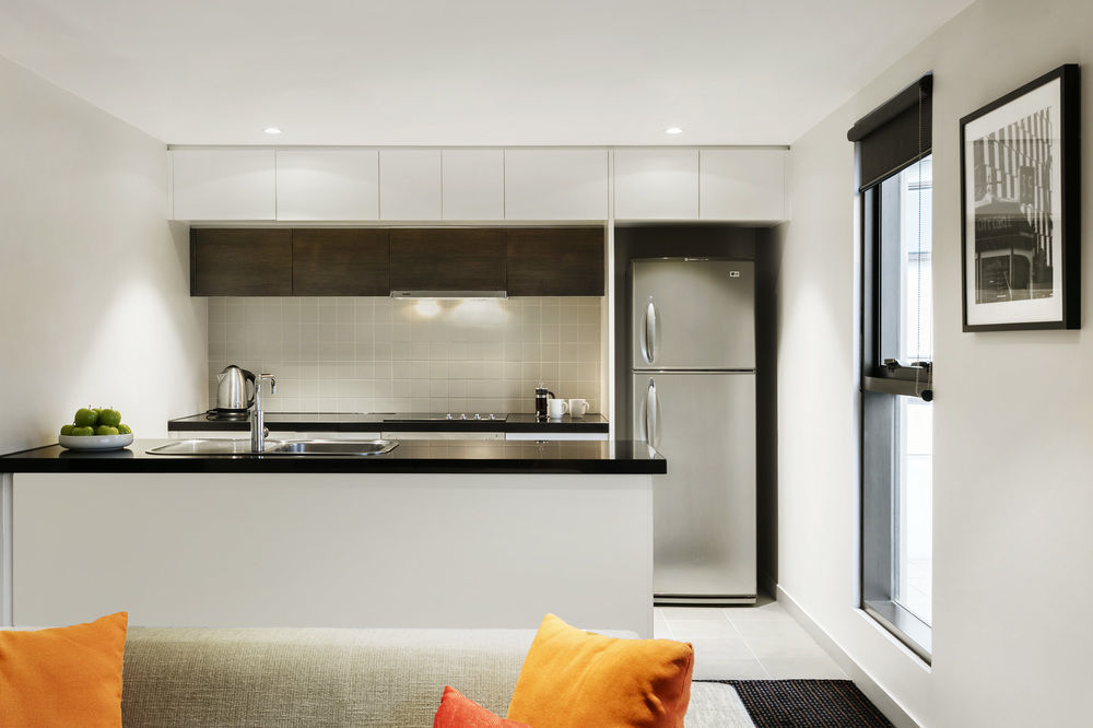 Quest Docklands Aparthotel Melbourne Bagian luar foto